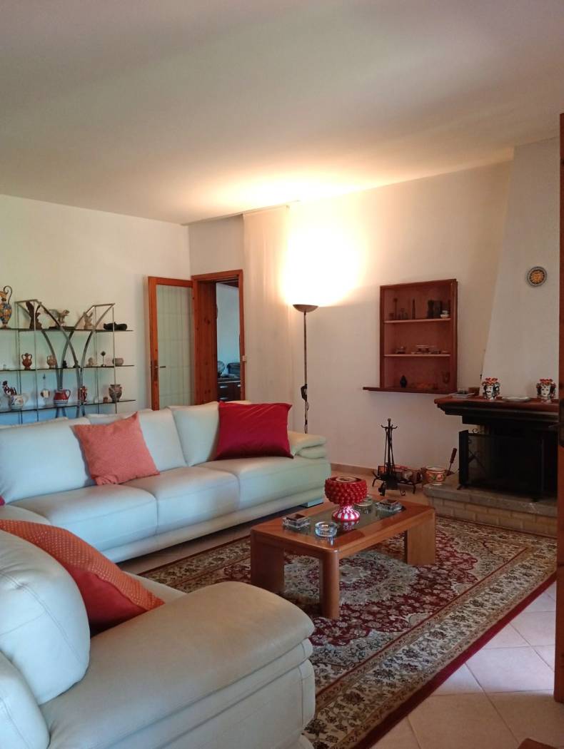 Salone