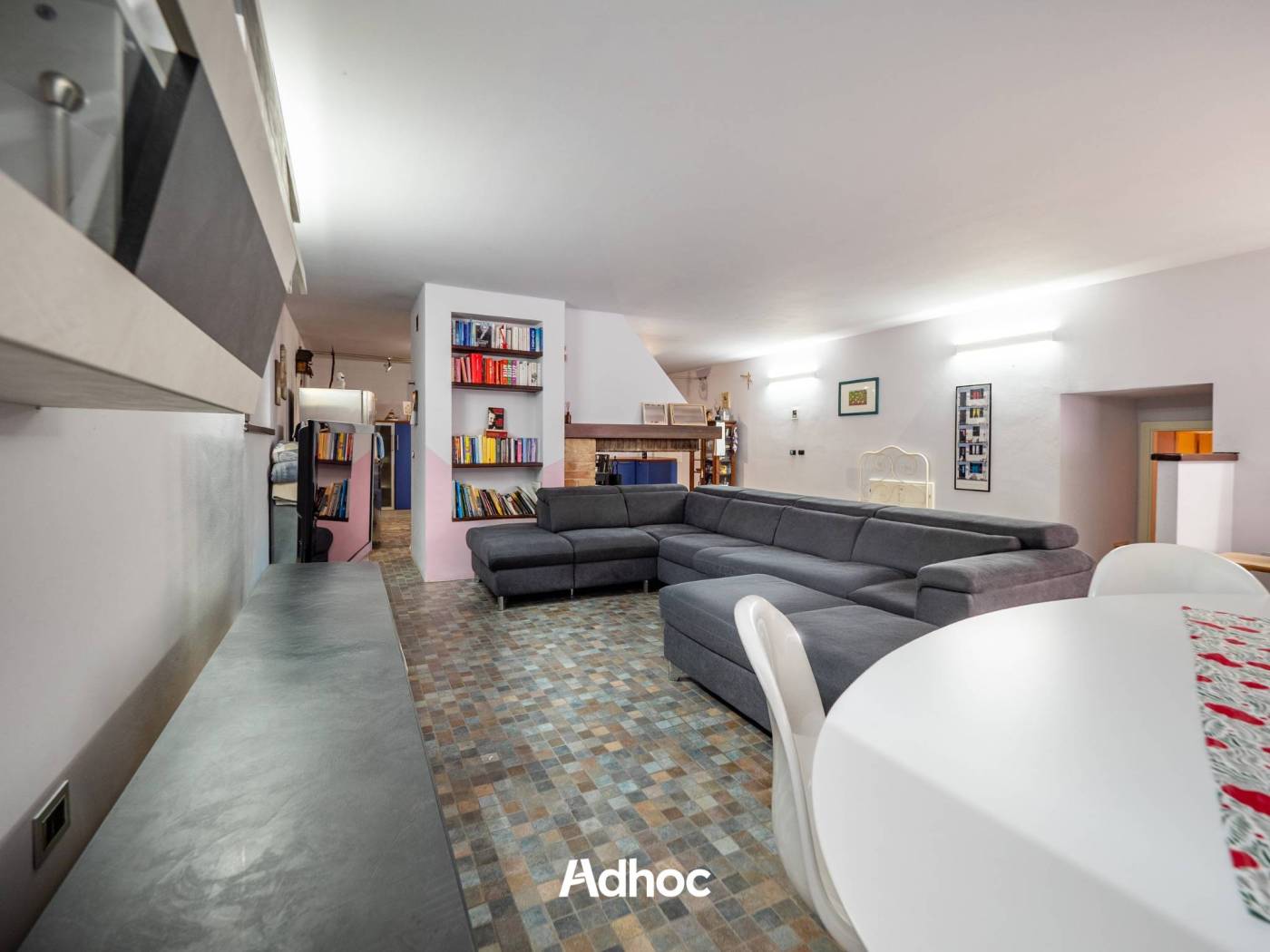 Salone