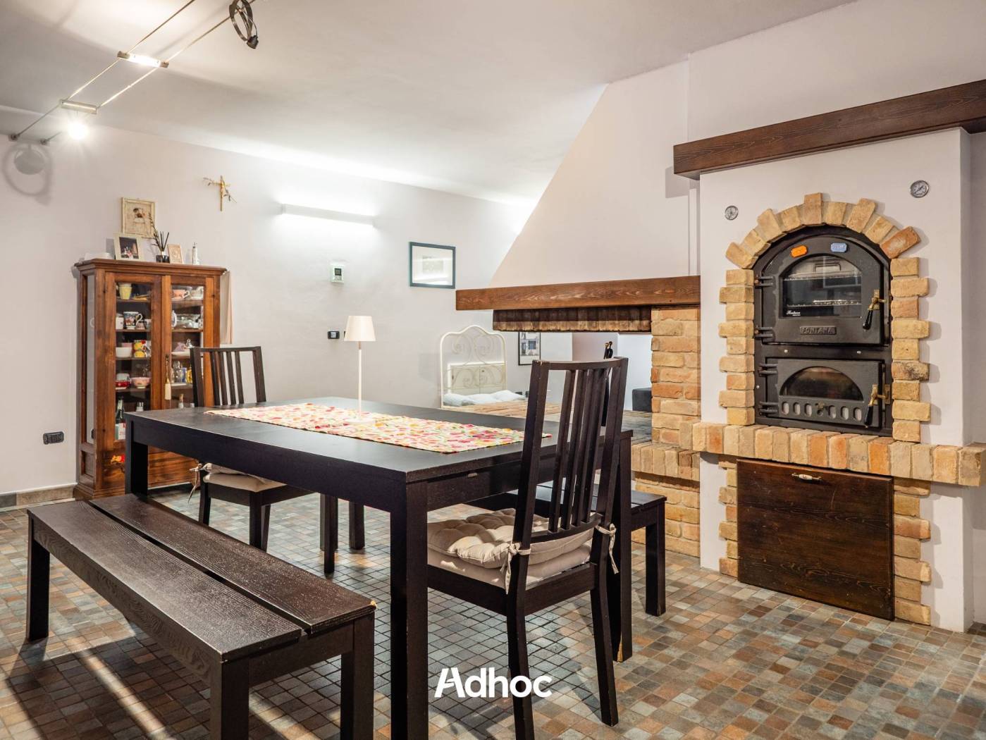 Taverna