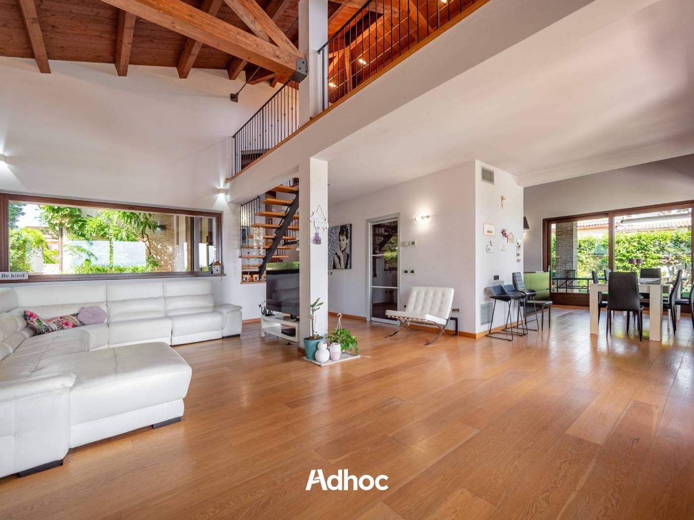 Salone