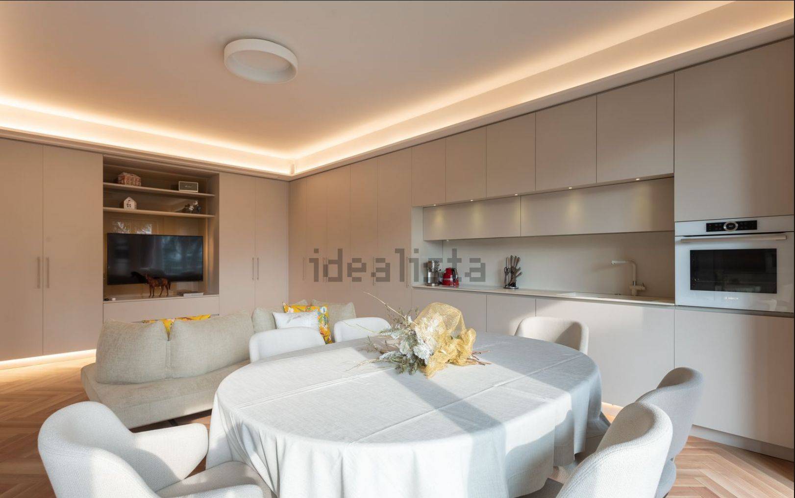 Salone