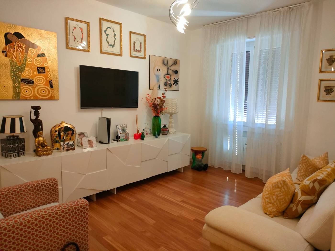 Salone
