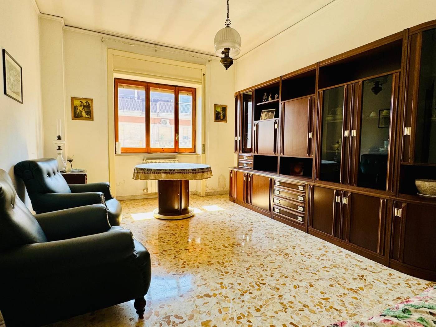 Salone
