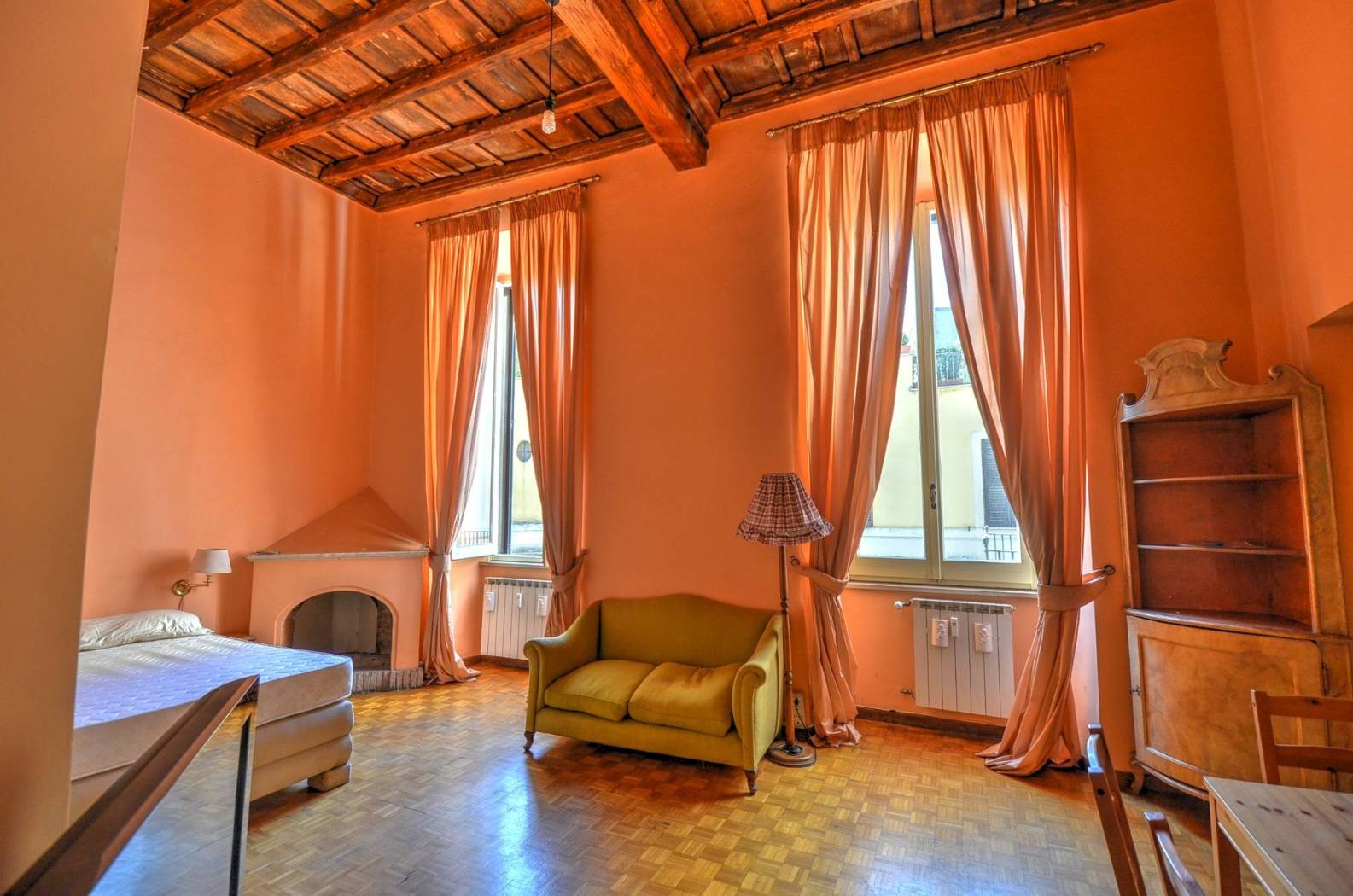 Salone