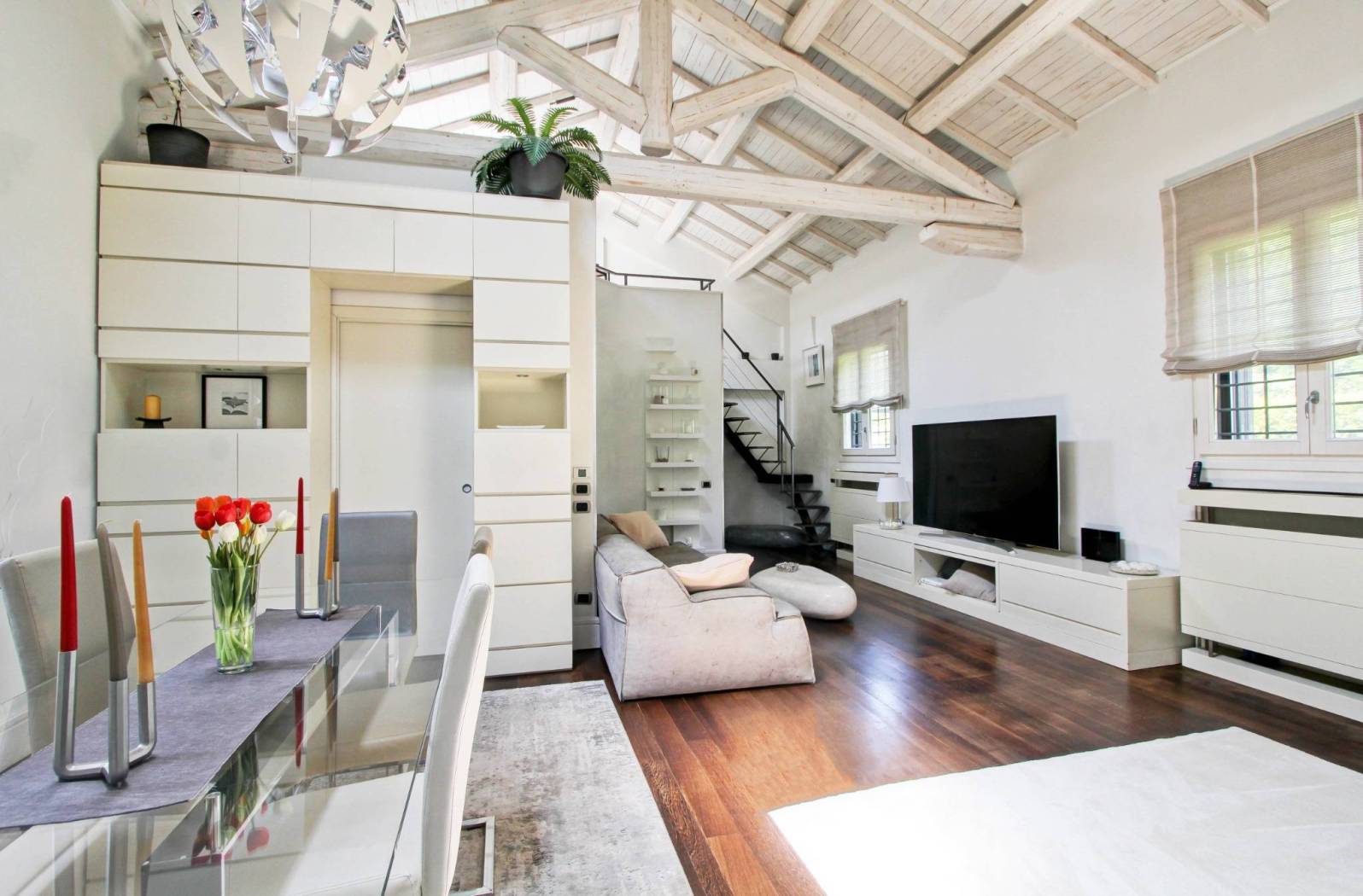 Salone