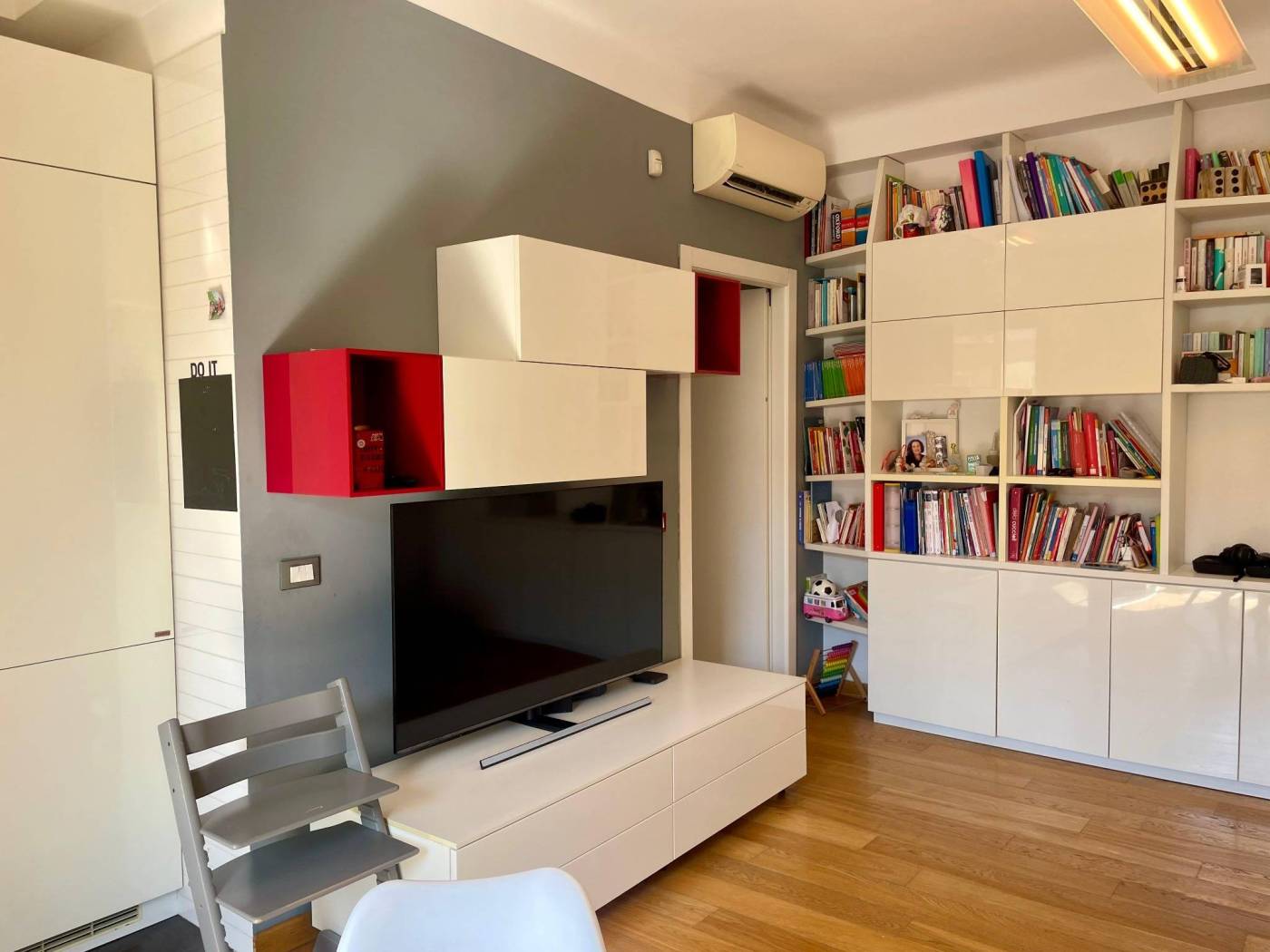 Salone