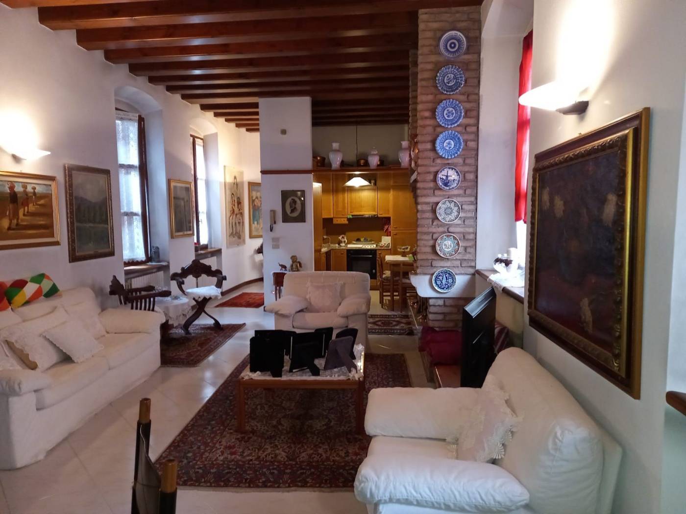 Salone