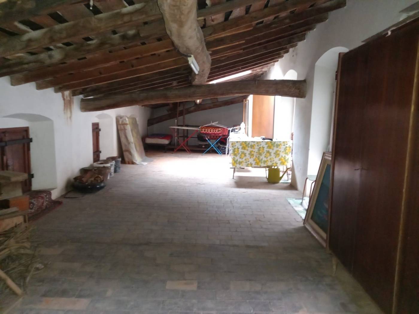 Stanza non arredata