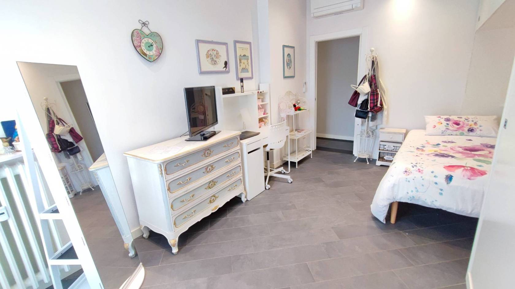 Salone