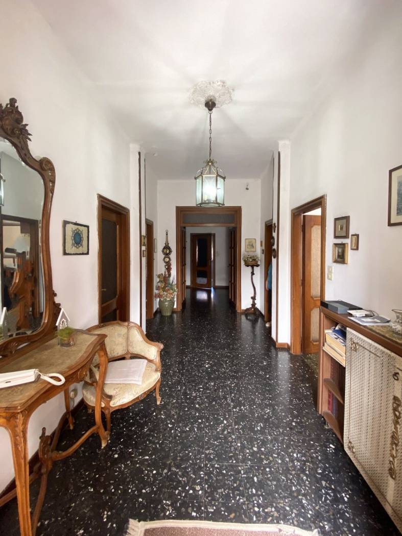Salone Salone