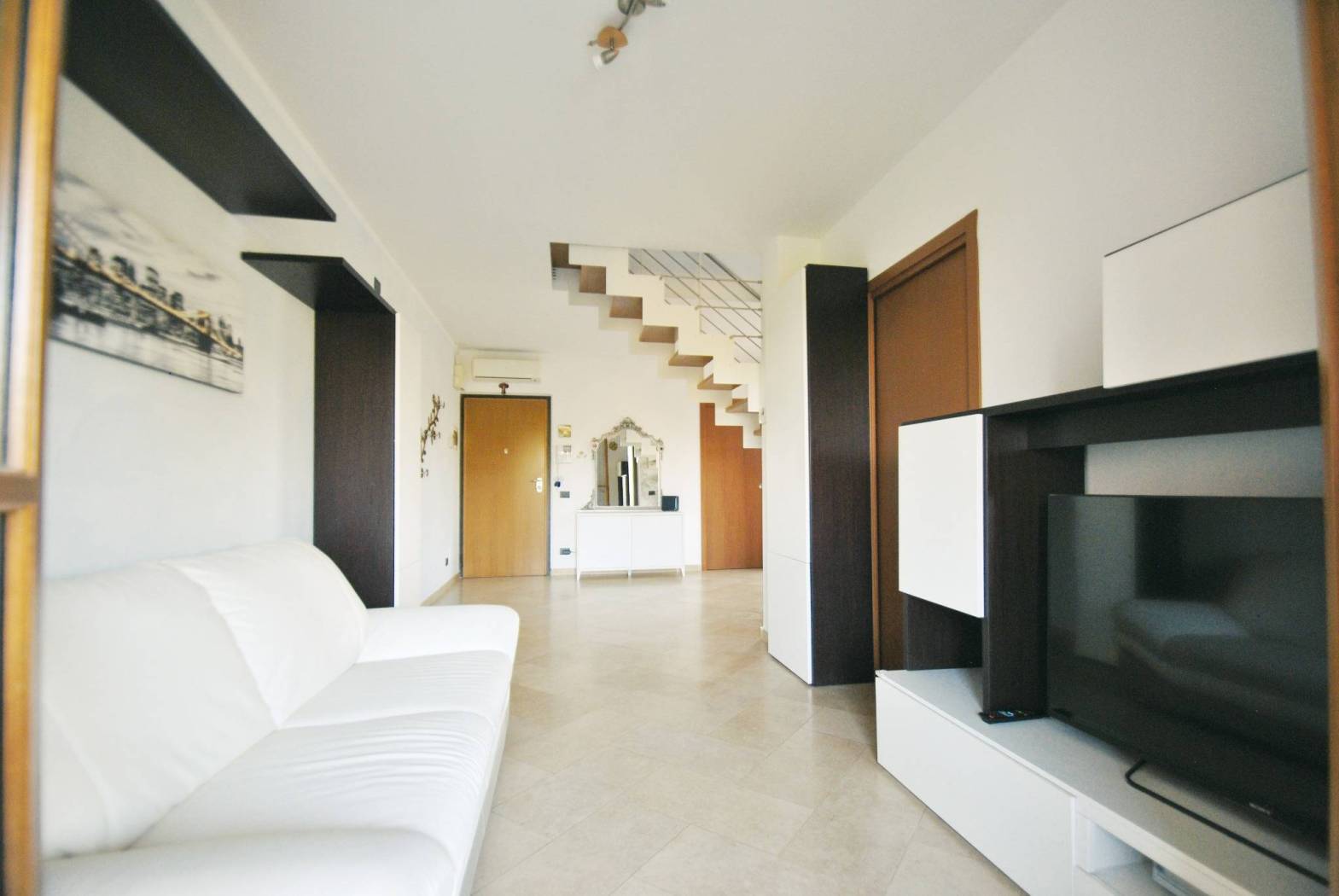 Salone