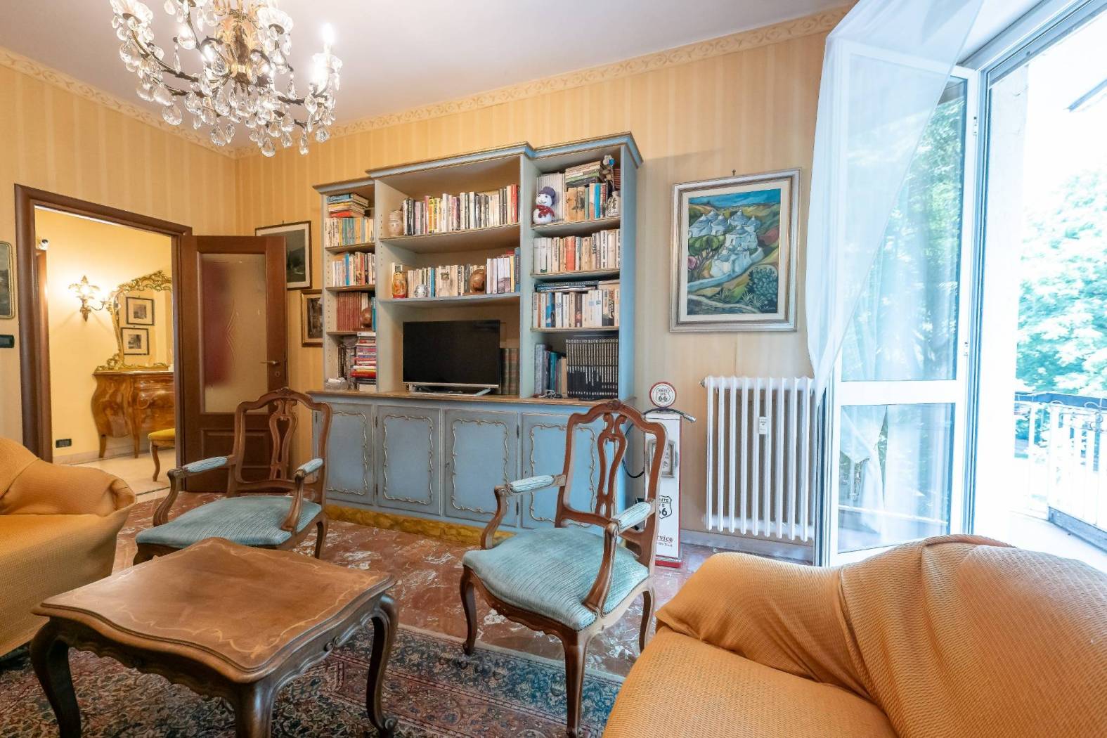 Salone