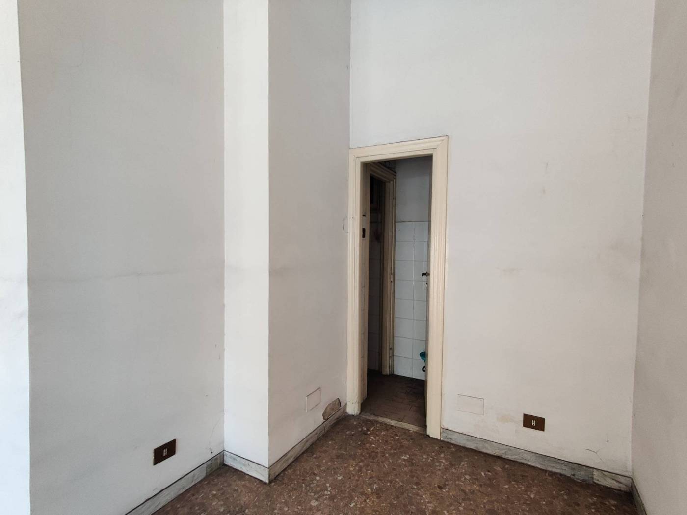 Interno non residenziale Interno non residenziale