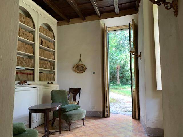 Salone