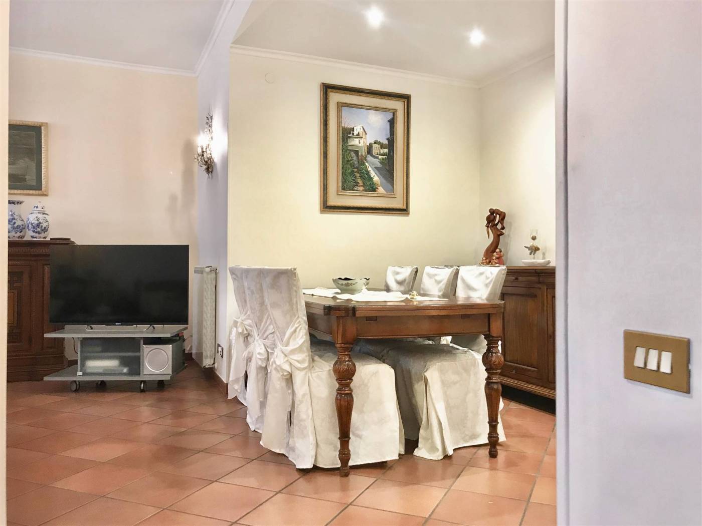 Salone