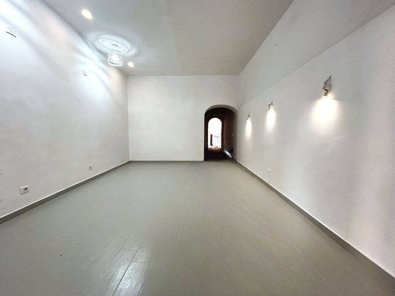 Stanza non arredata