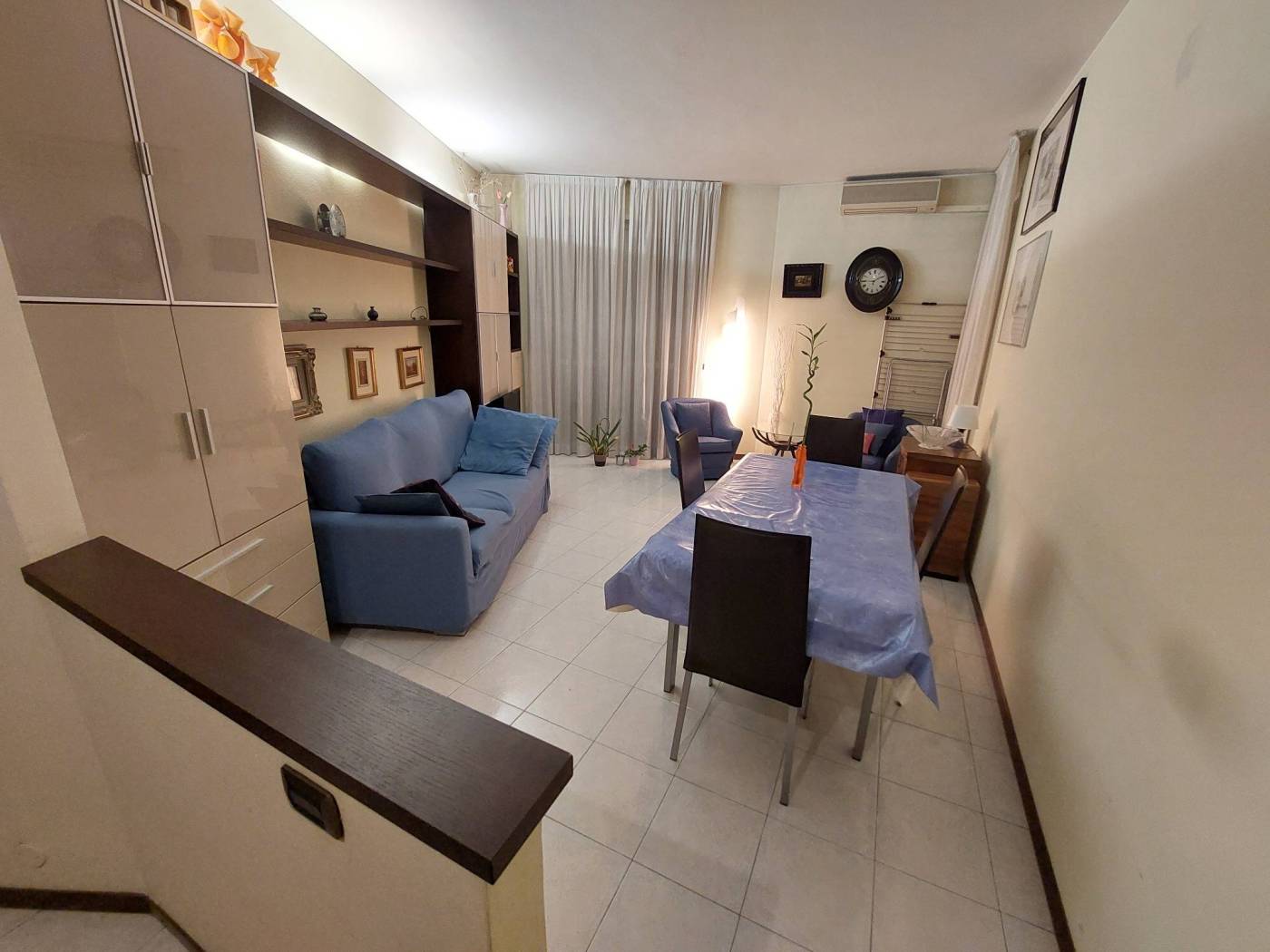 Salone