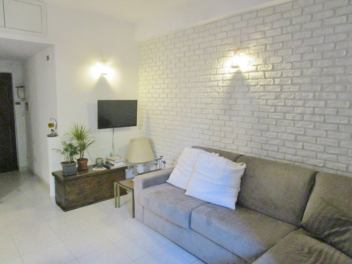 Salone