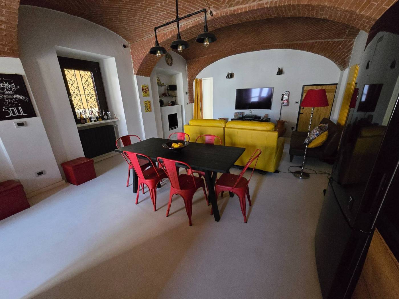 Salone