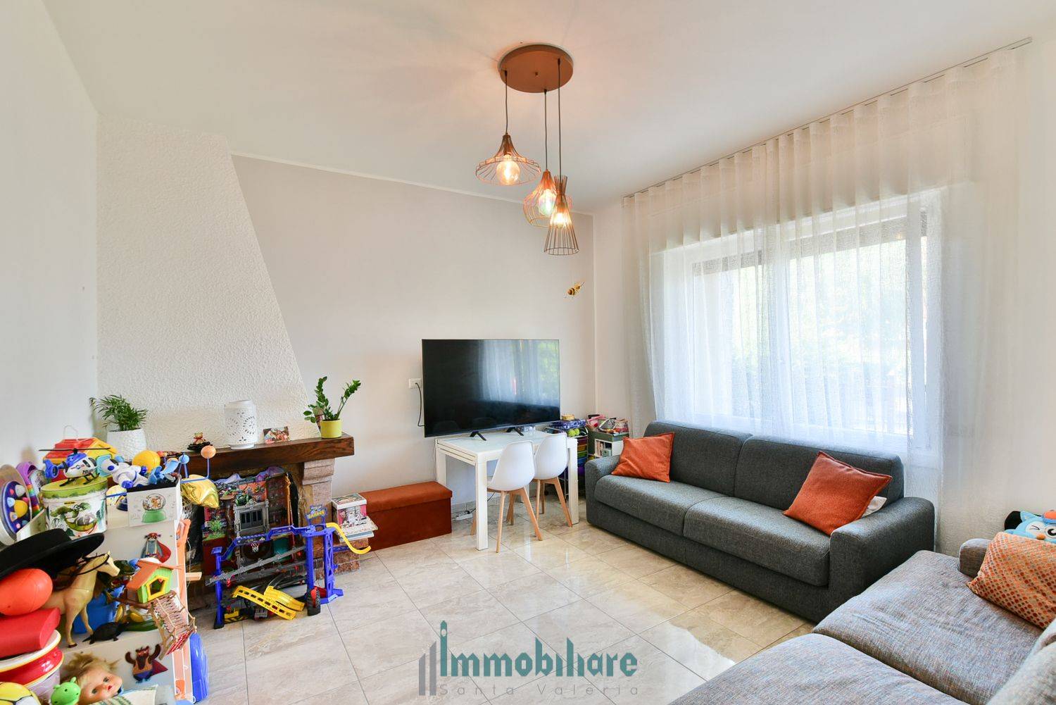 Salone