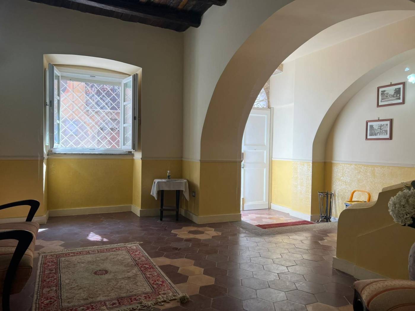 Salone