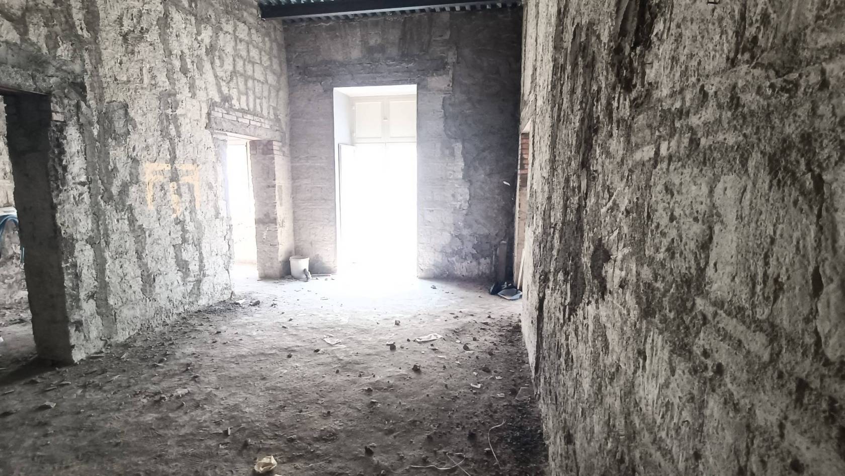 Stanza non arredata