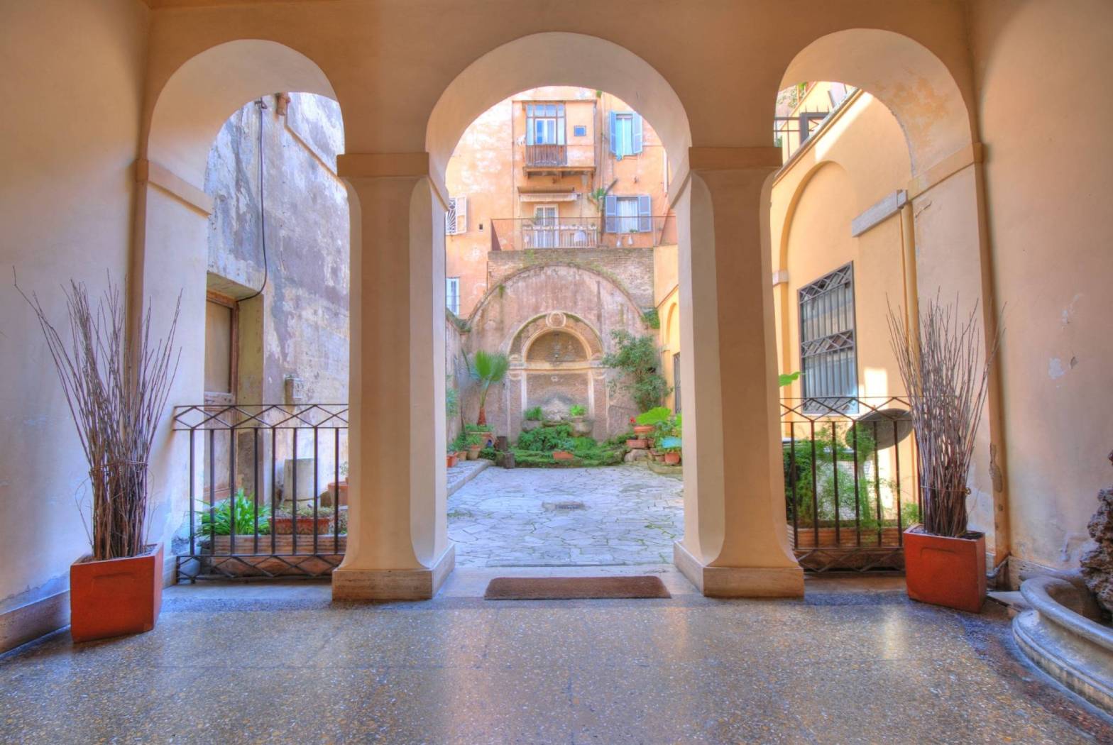 Interno palazzo