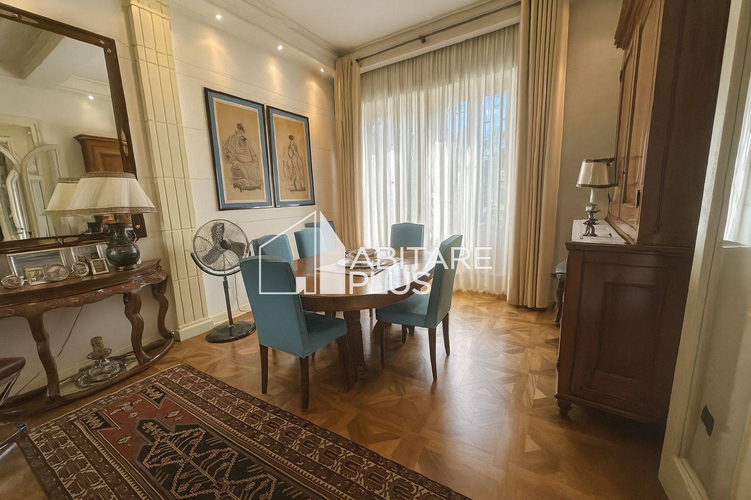 Salone