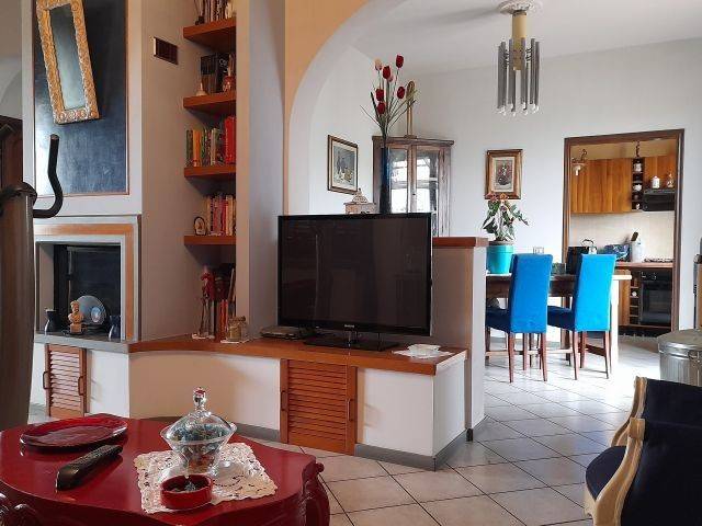 Salone