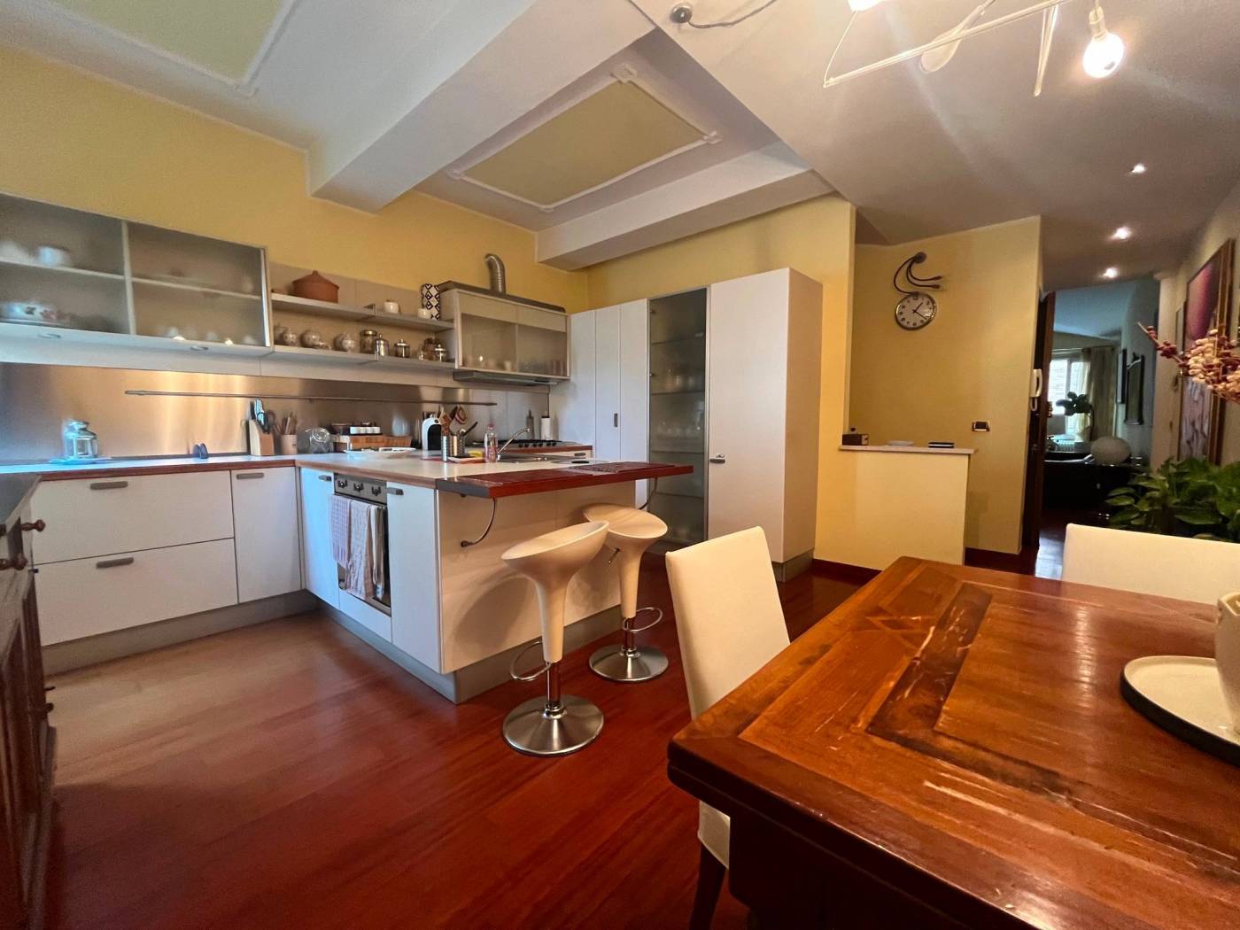 Cucina Cucina