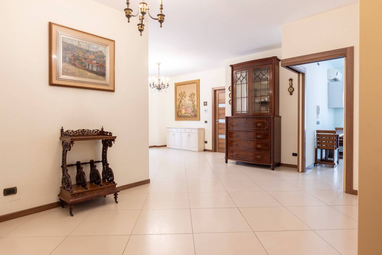 Salone