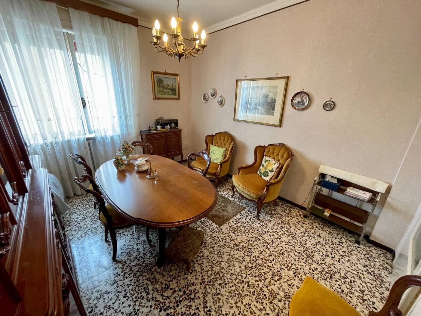 Salone