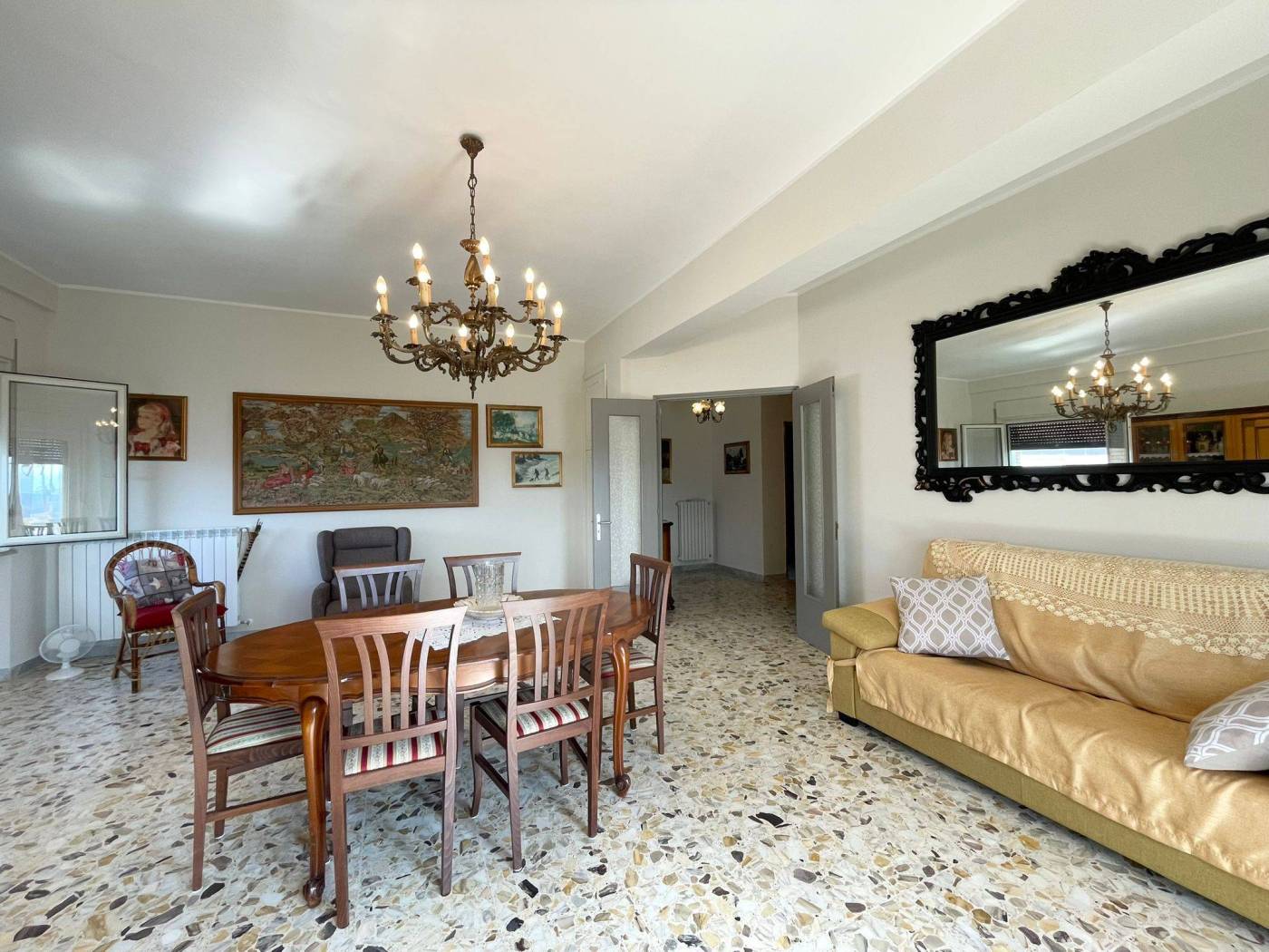 Salone