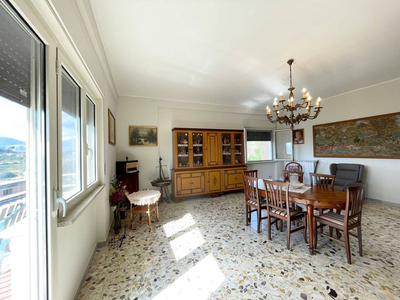 Salone