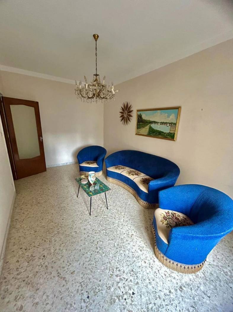 Salone