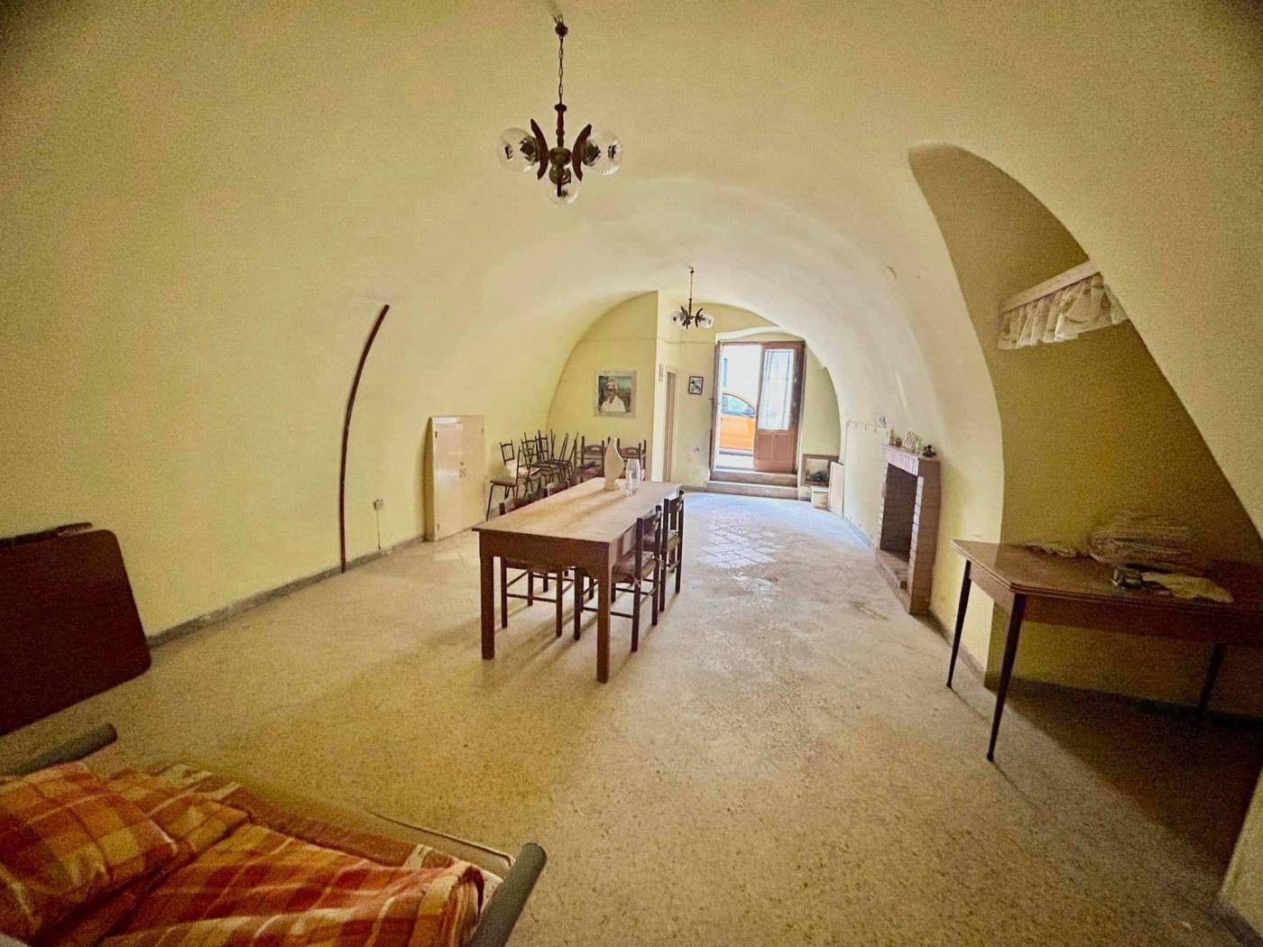 Salone