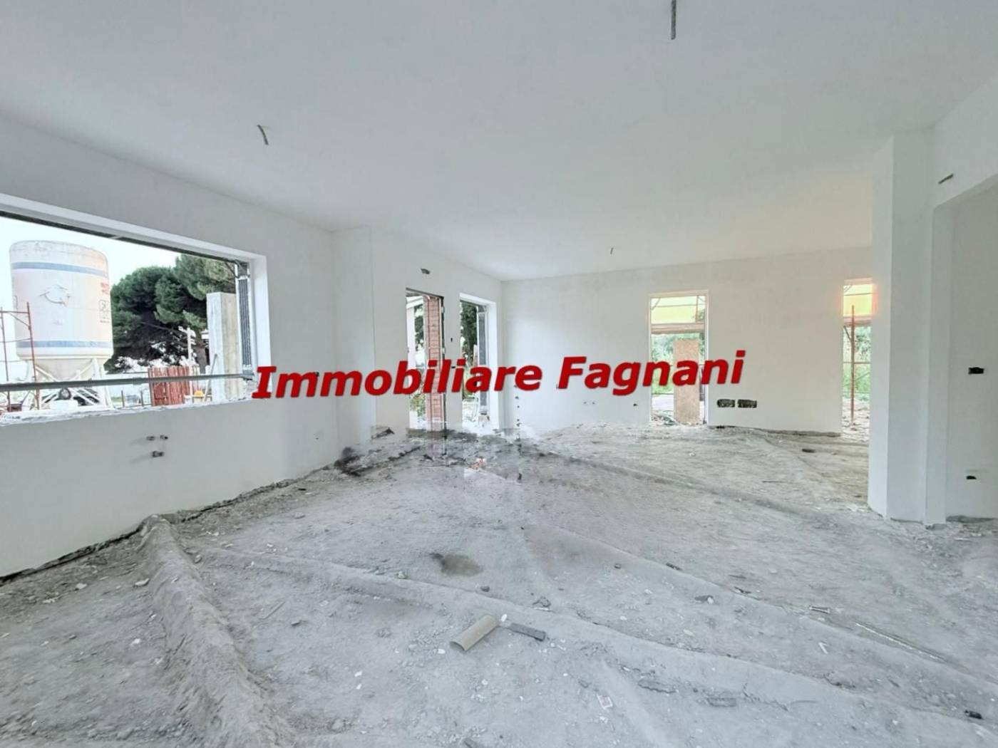 Stanza non arredata