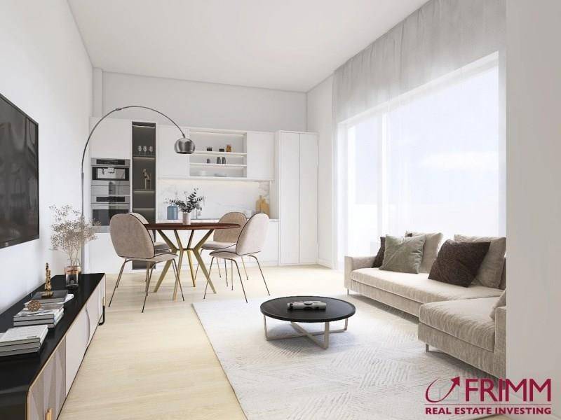 ROMA – Quartiere Trieste – Proponiamo in vendita un trilocale di 63 mq. ca. con terrazzo di 22 mq., completamente ristrutturato. Situato al primo 