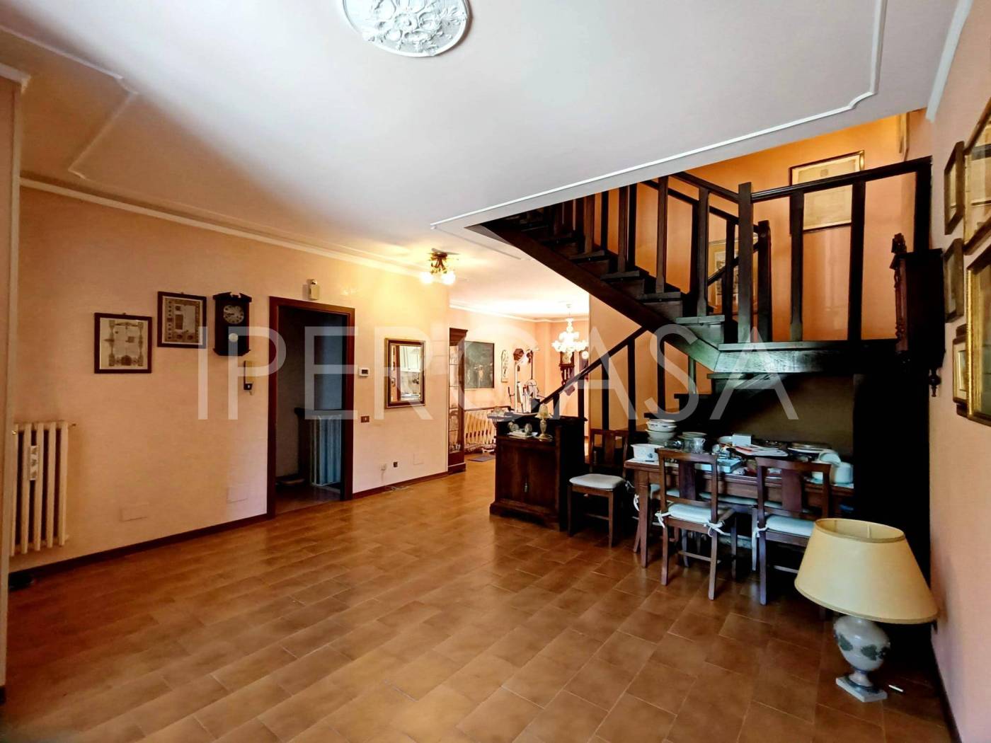 Salone