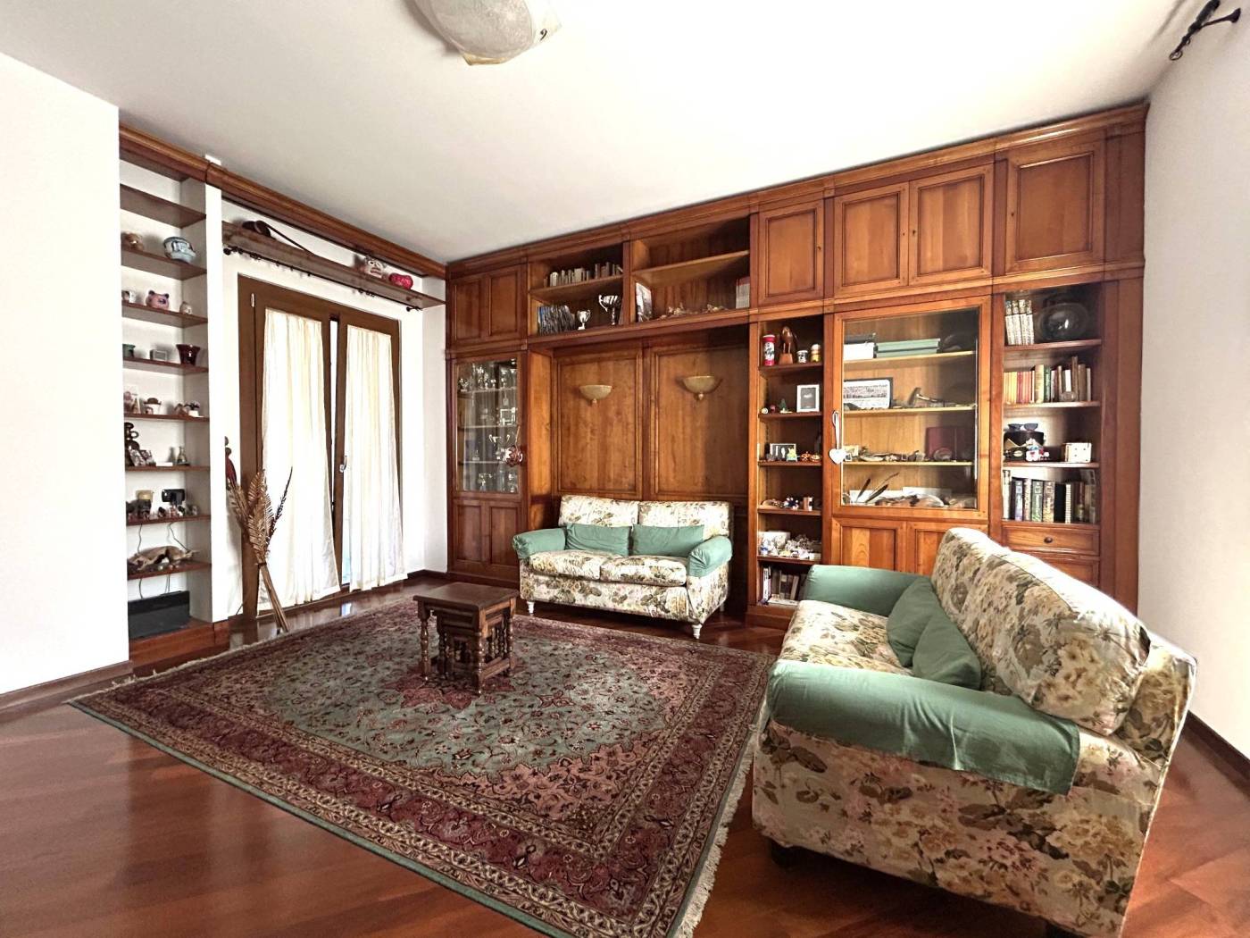 Salone