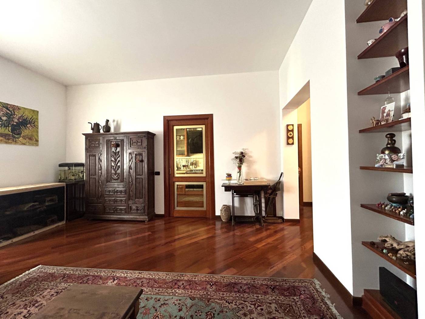 Salone