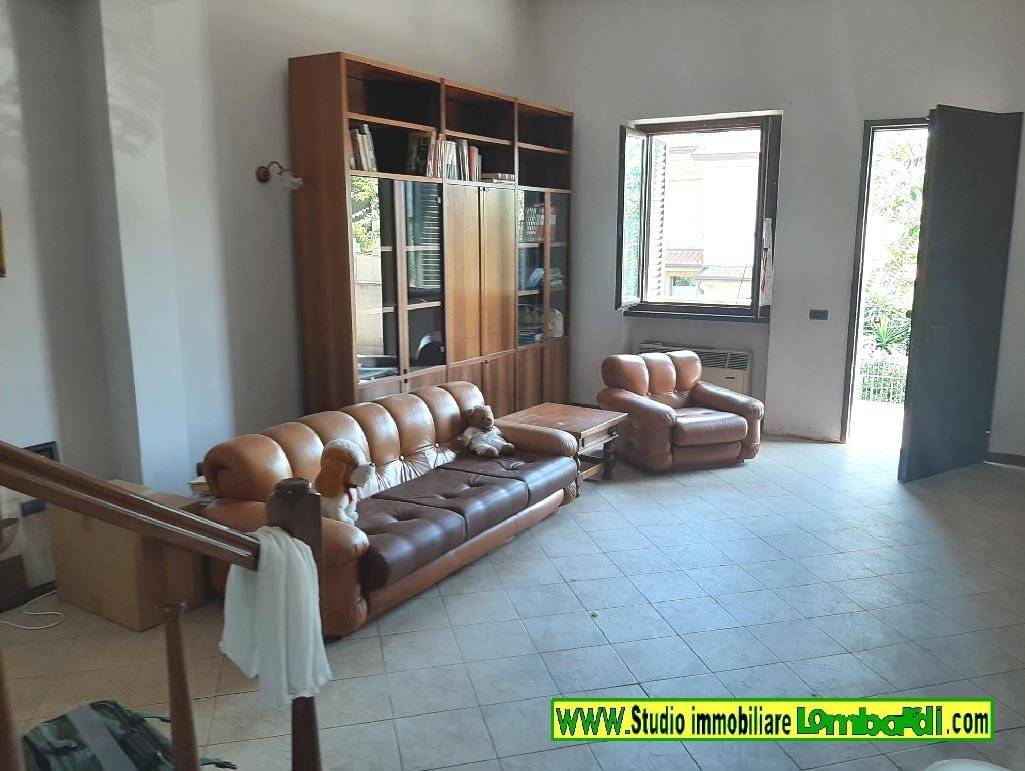 Salone