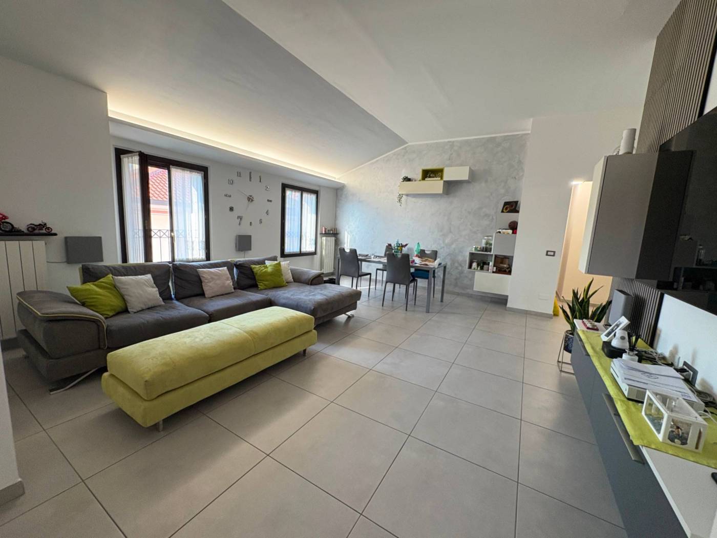 Salone