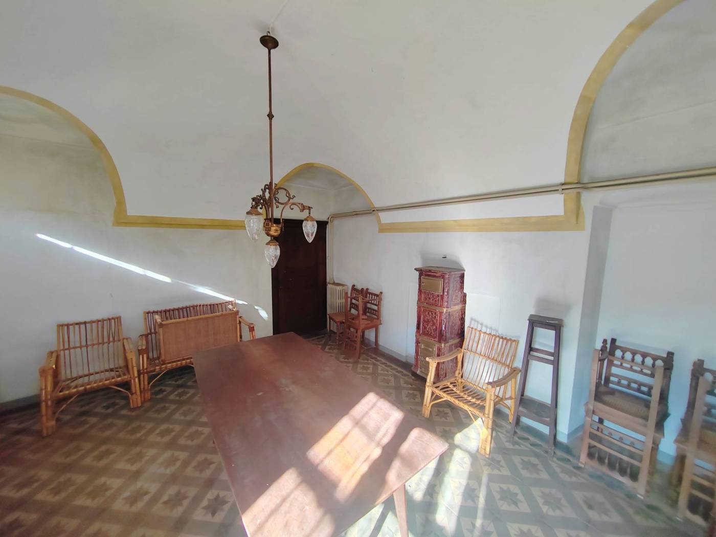 Salone