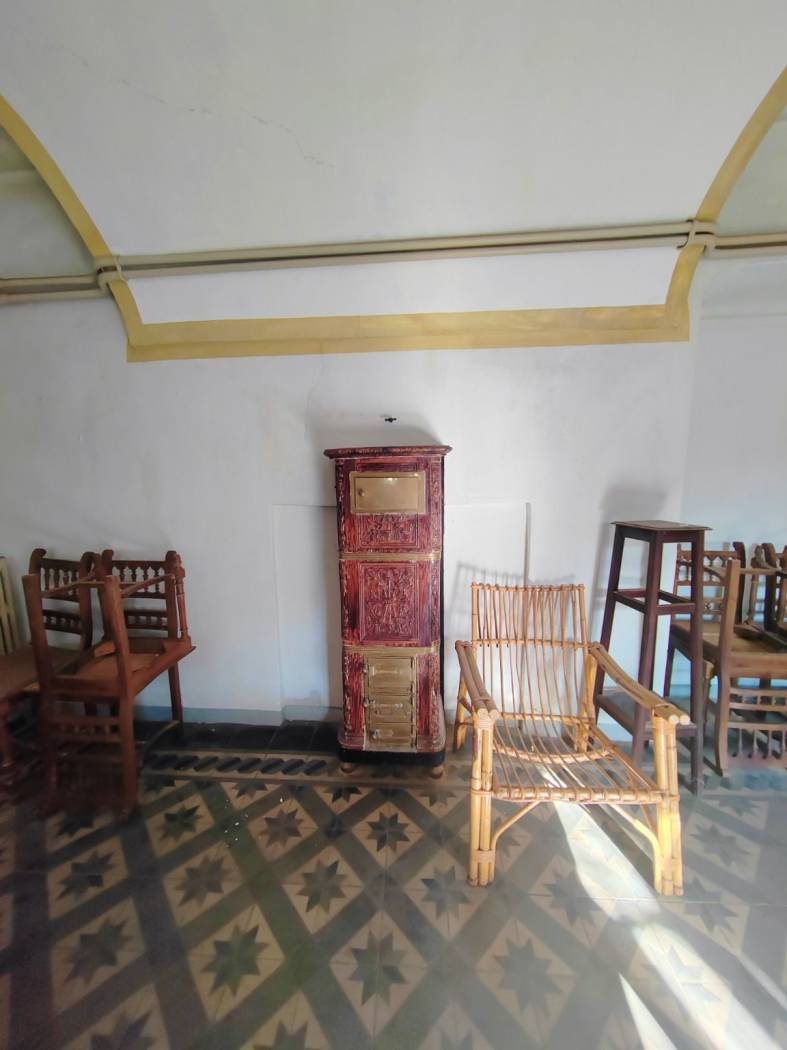 Salone