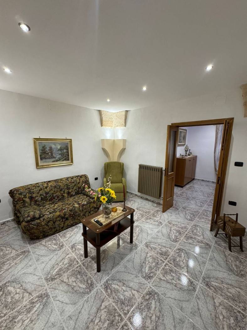 Salone