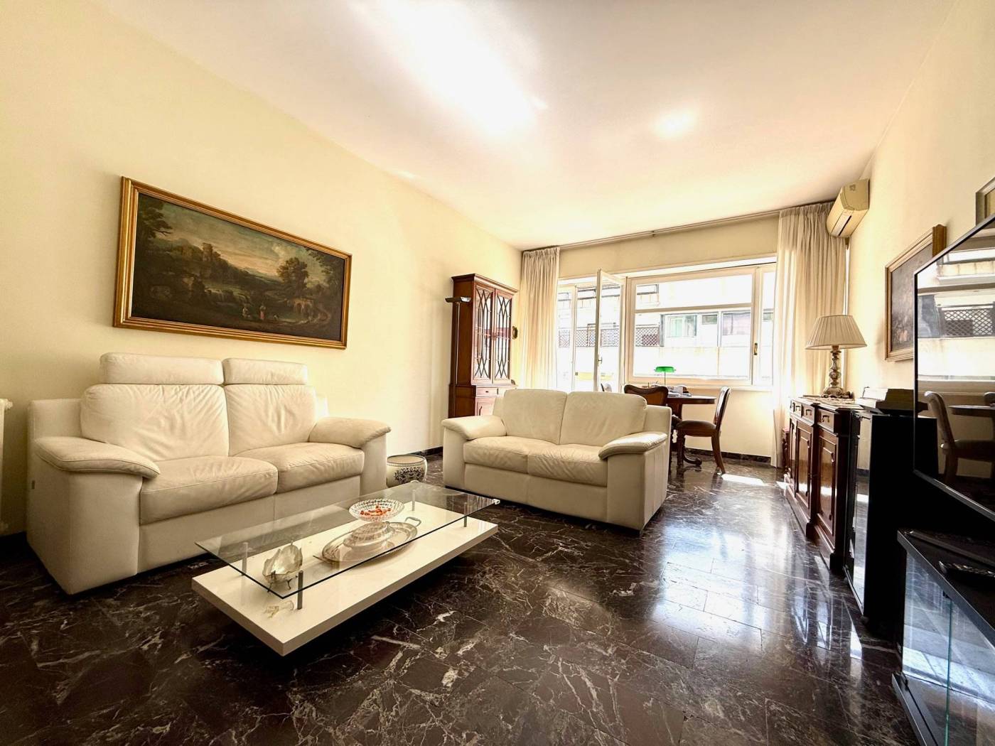 Salone