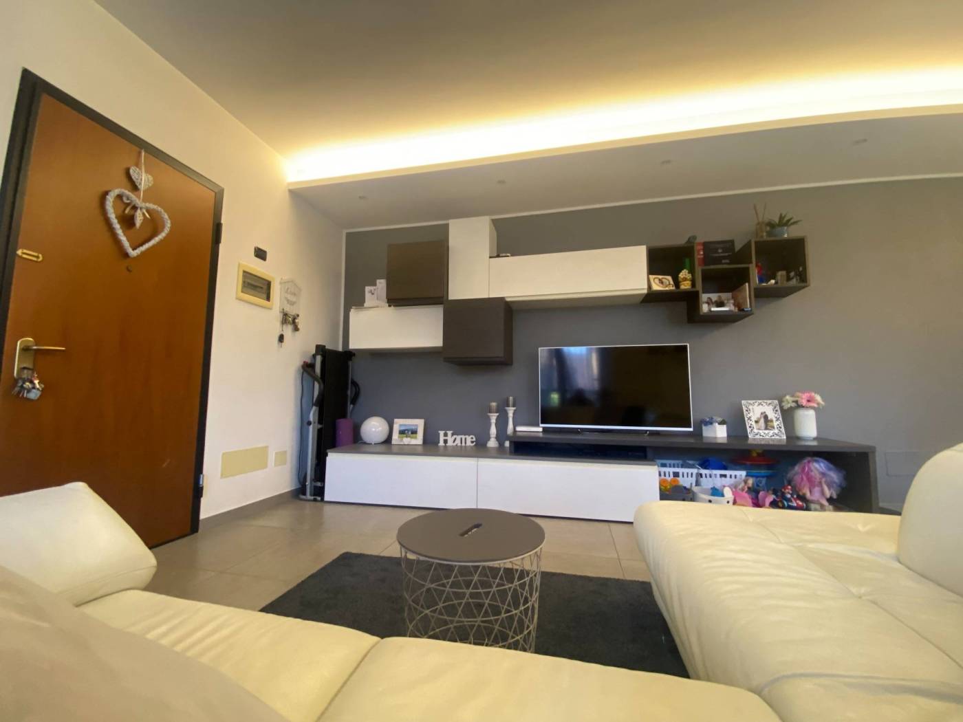 Salone