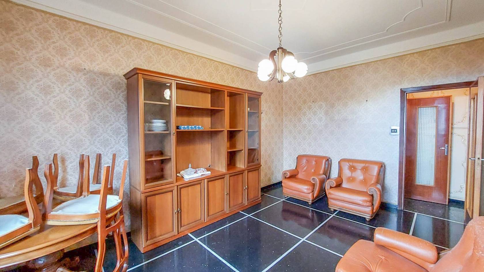 Salone
