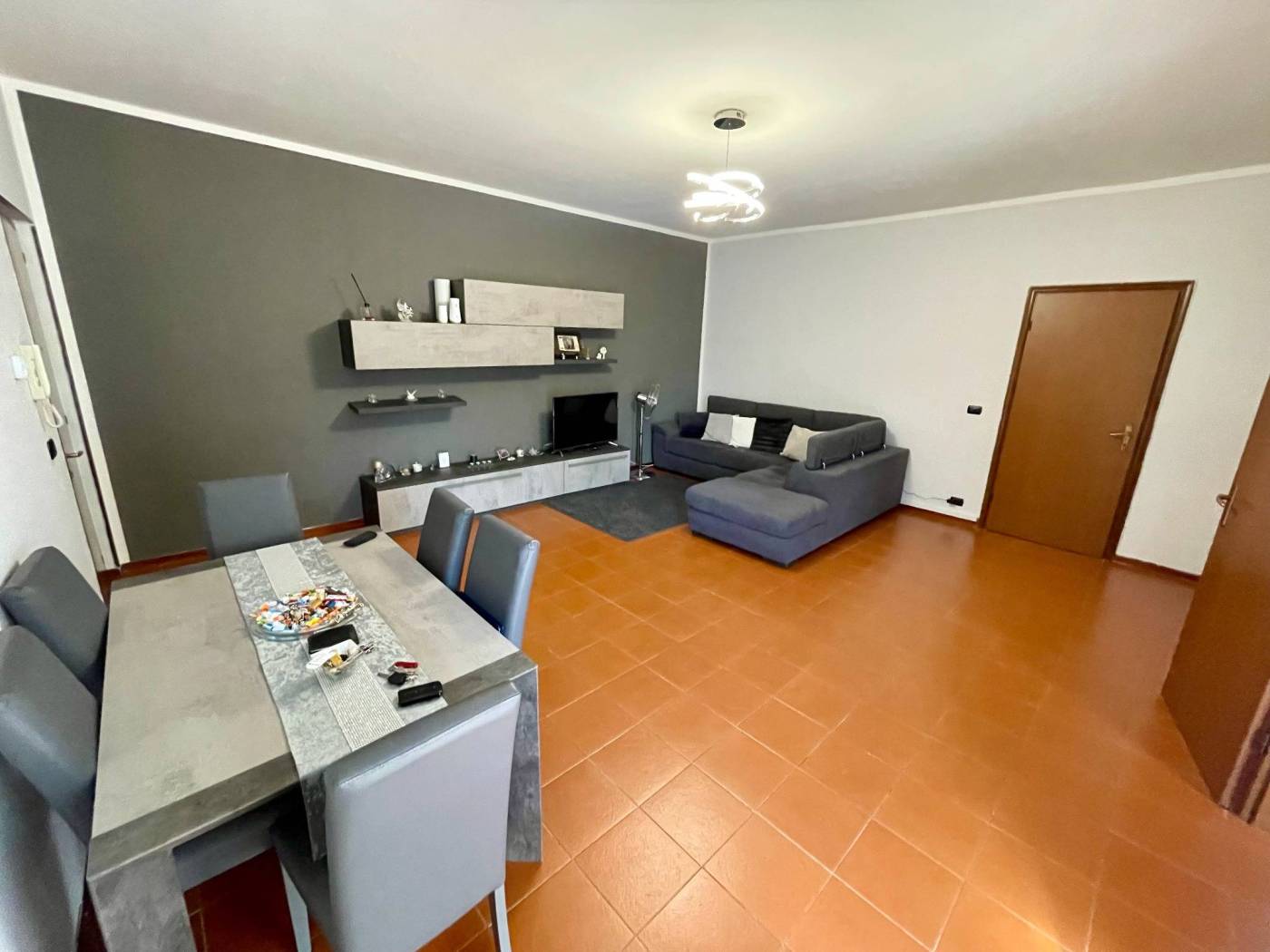 Salone